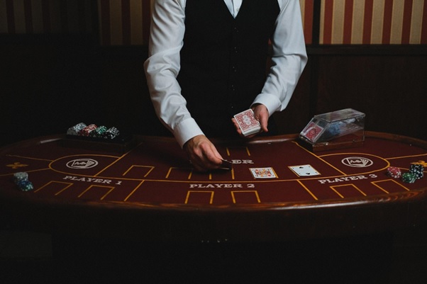 Why Most People Will Never Be Great At online casino